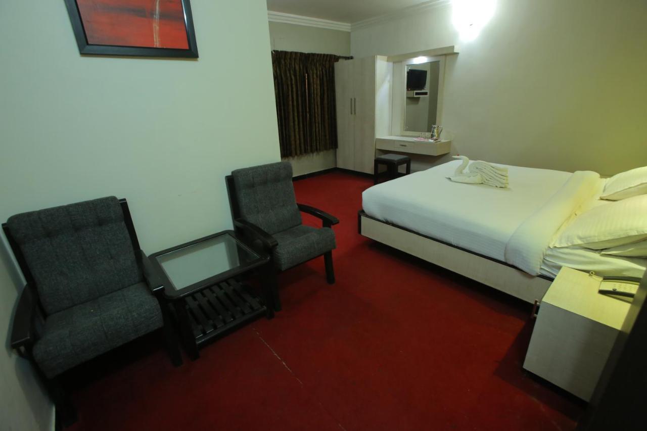 Hotel City Palace Ooty Exterior foto